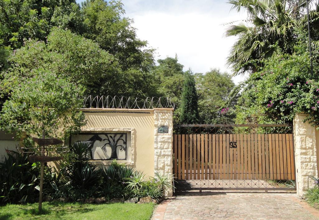 Pine Tree Lodge Midrand Exterior foto