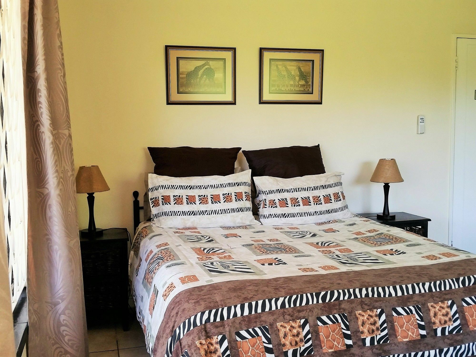 Pine Tree Lodge Midrand Exterior foto